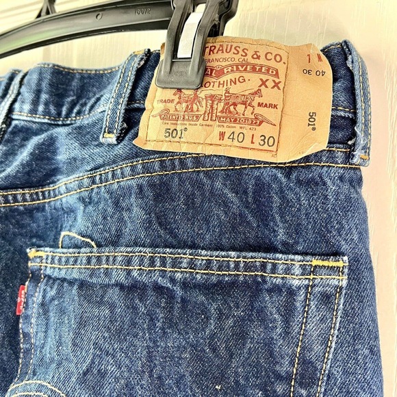 Vtg Levis 501 XX Jeans Mens 40x30 Blue Button Fly Straight Leg Medium Wash Denim - Picture 9 of 14
